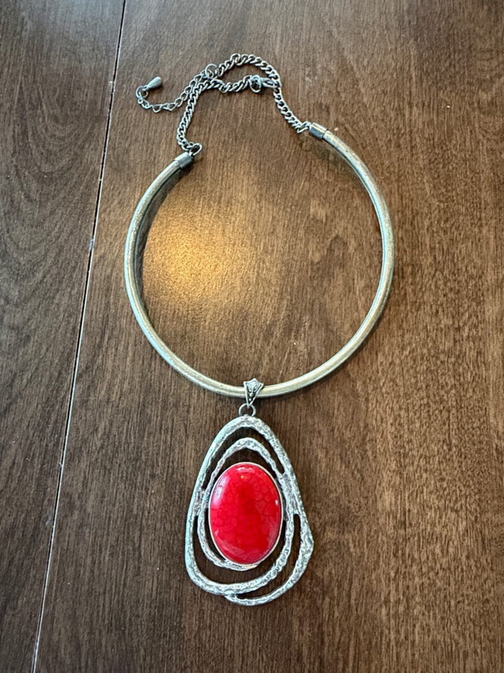 Silver-Tone Necklace with Red Oval Pendant Y2K inspired